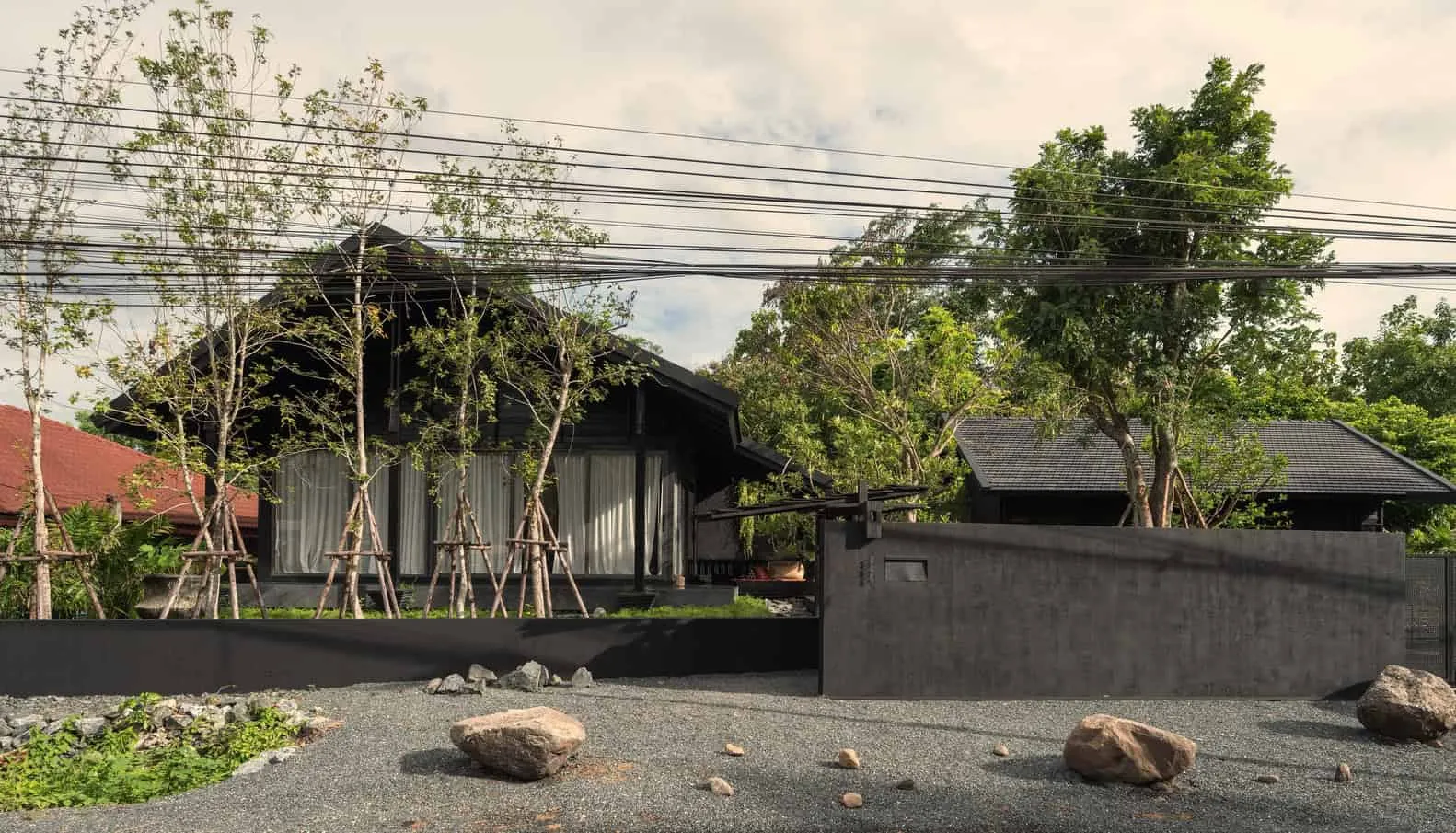 Housescape Design Lab 在清迈的邦丹住宅 Housescape Design Lab 在清迈的邦丹住宅