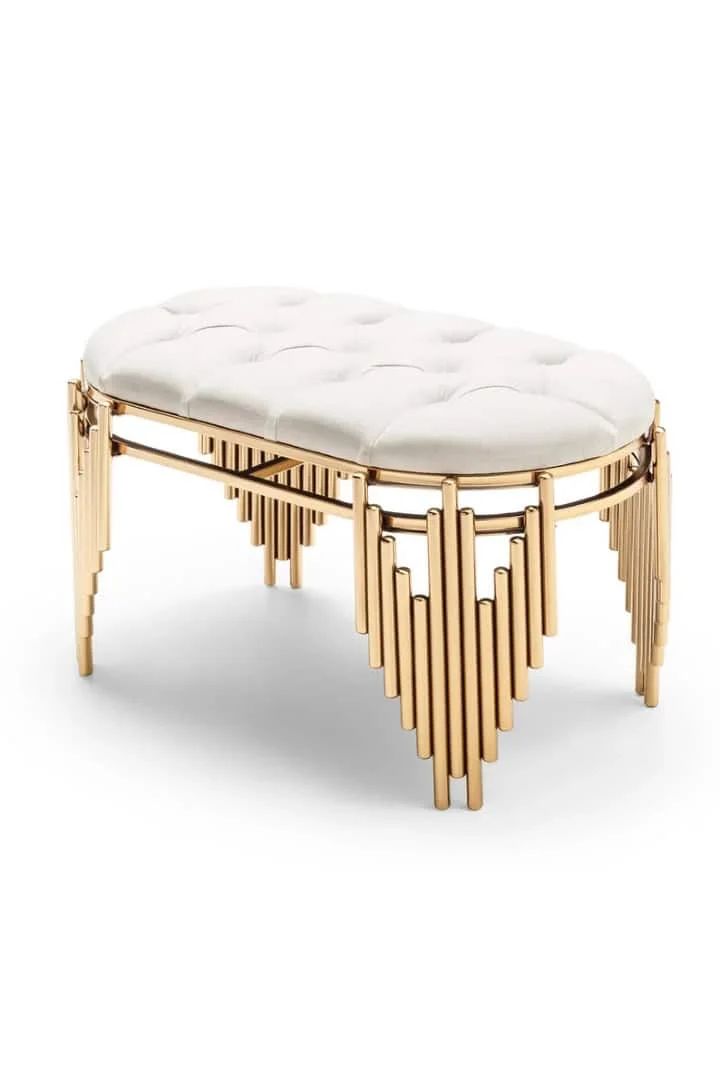 4. Puf con reposabrazos