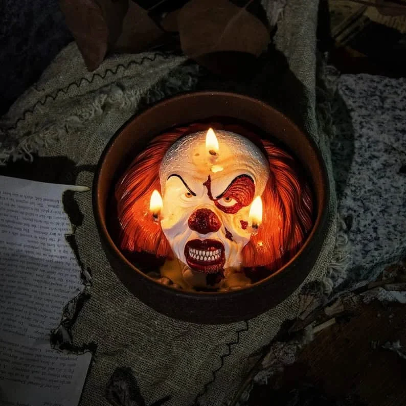 12. Vela de clowns de Halloween