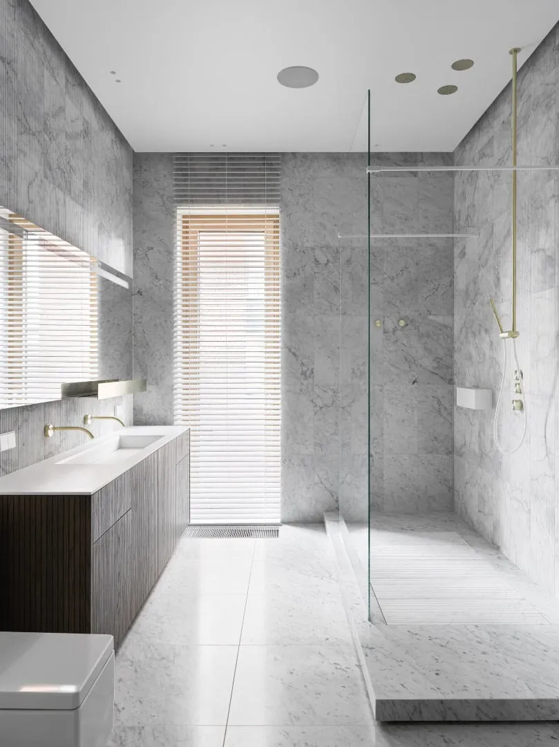 Garden District Apartments by Architects Babayants - Minimalist Luxury Apartment in Moscow