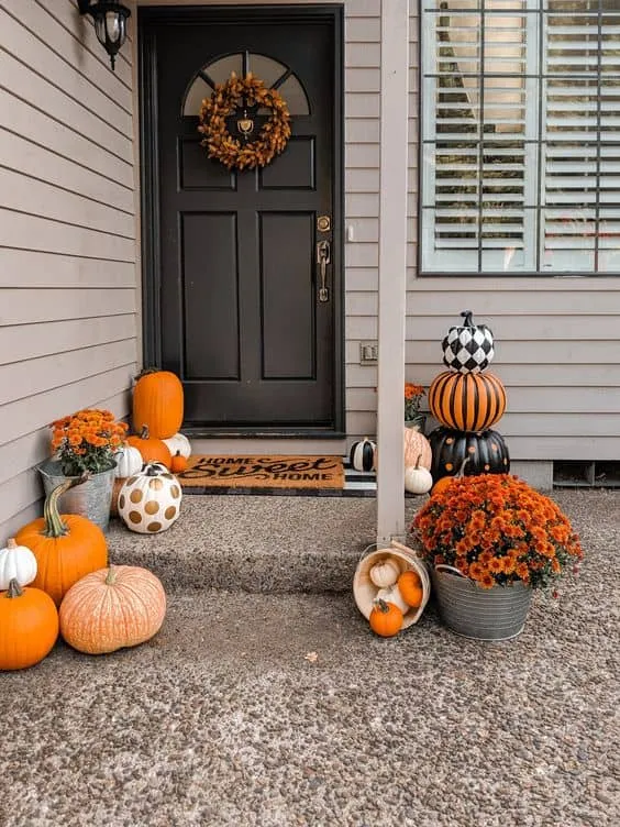 Decorate Your Doors for Halloween: Ideas for Decoration