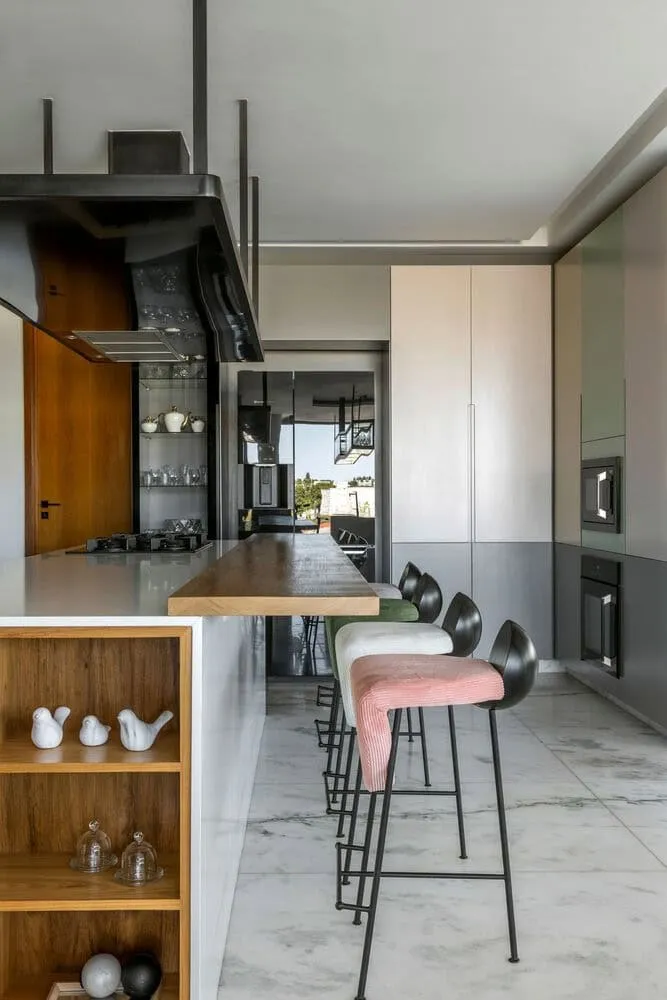 Folded House by Leo Roman in Brazil