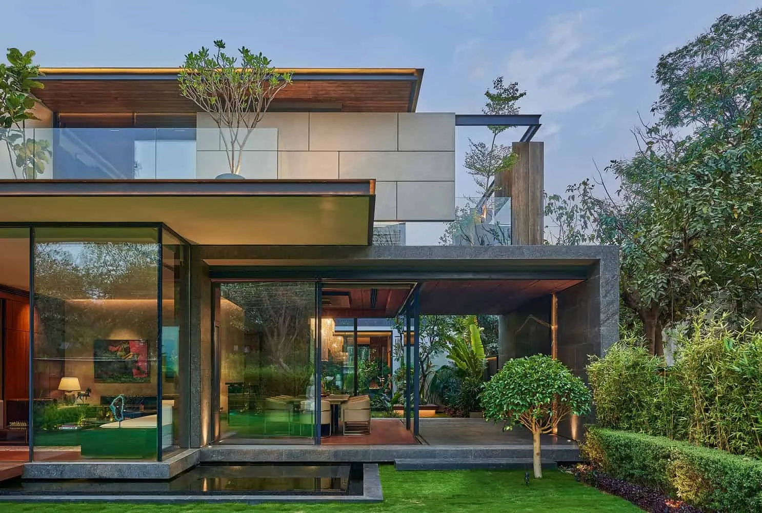 DADA Partners的转角住宅：新德里的可持续绿色避风港