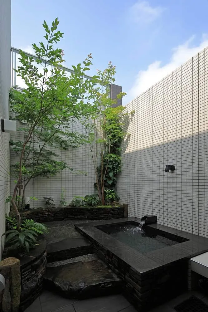 日本 Shinomiya 市 Takeshi Ishiodori Architecture 设计的 FORT7 家宅