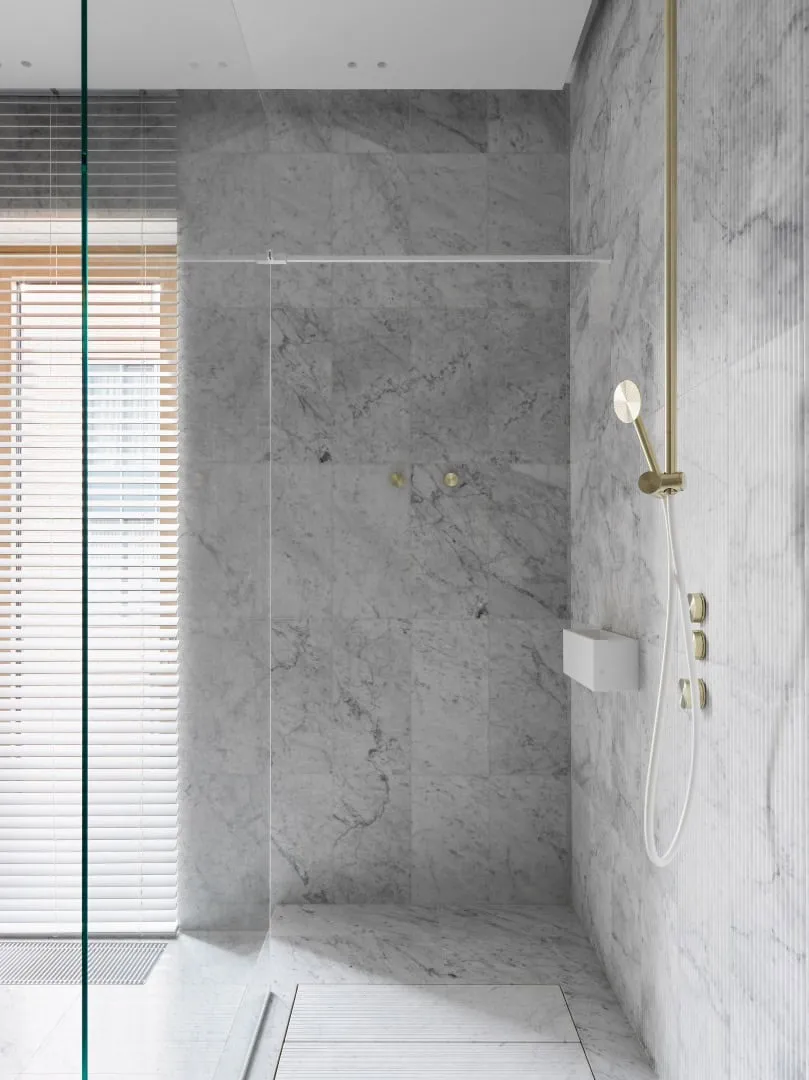 Garden District Apartments by Architects Babayants - Minimalist Luxury Apartment in Moscow