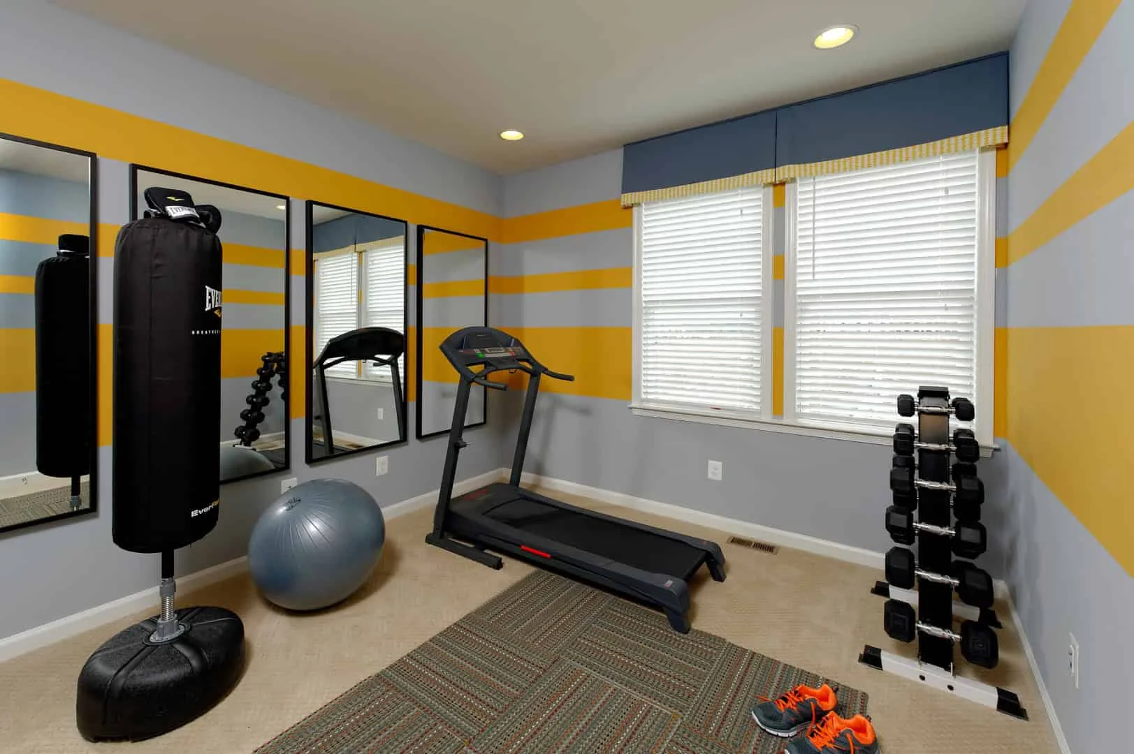 11. Traditionelles Home-Gym, Metro Washington