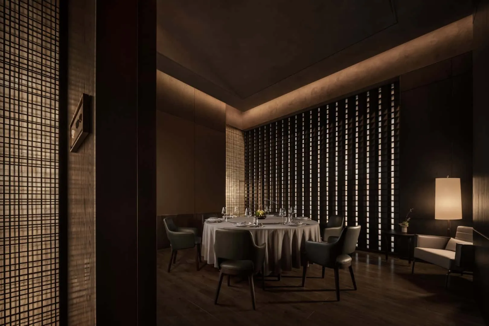 LDH DESIGN | Mansion XÚN - a multidimensional poetic restaurant