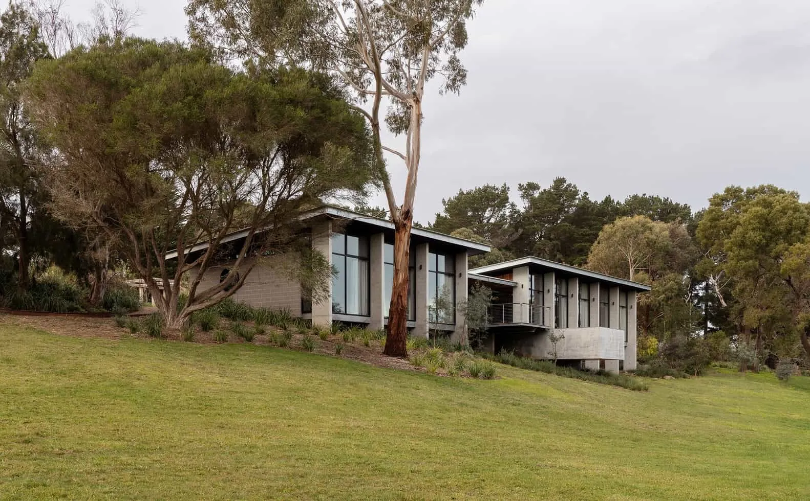 Merricks House by Actis Architects: Monumentality in an Australian Village