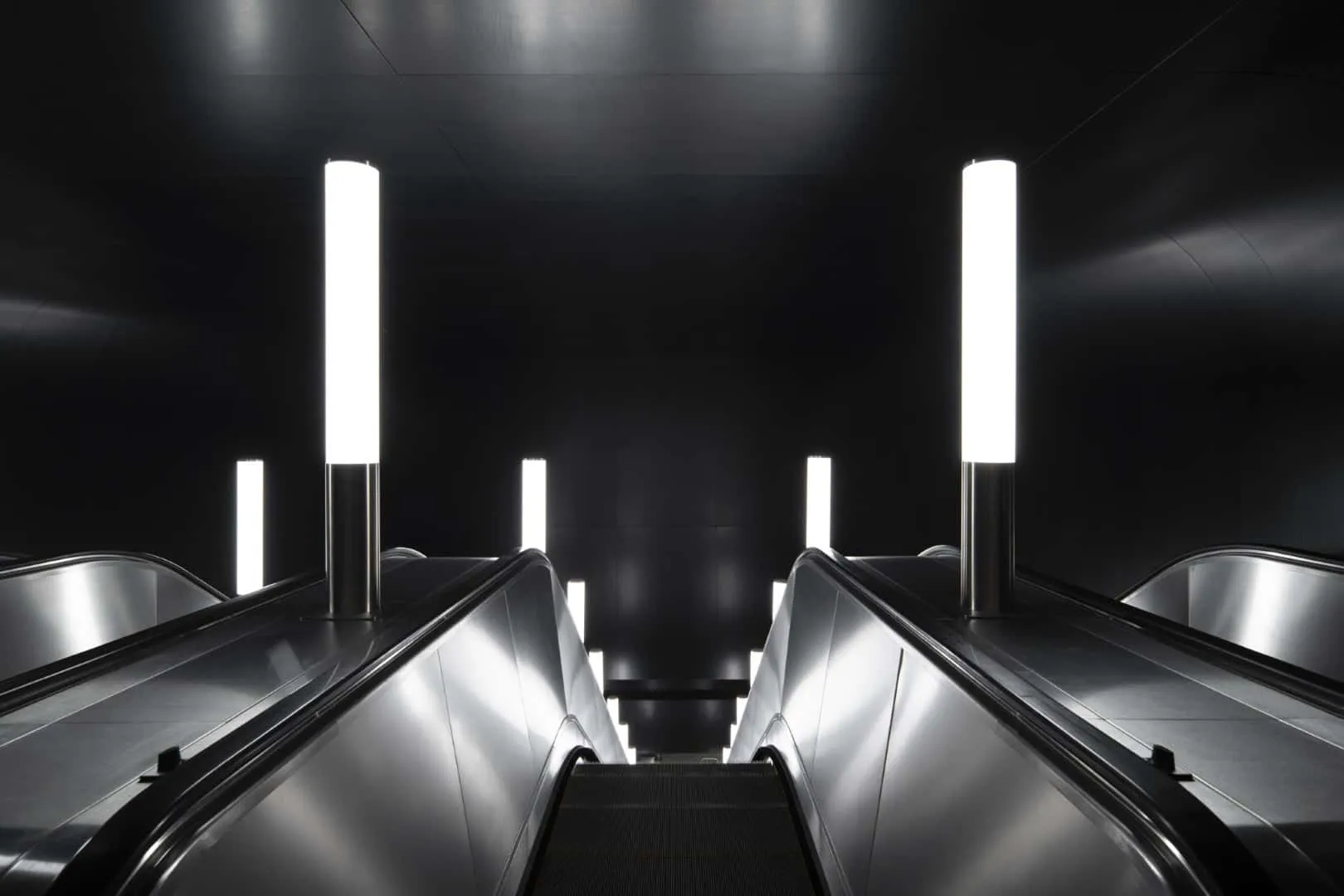 克伦诺夫斯基大道站：灵感源自俄罗斯遗产的现代地铁