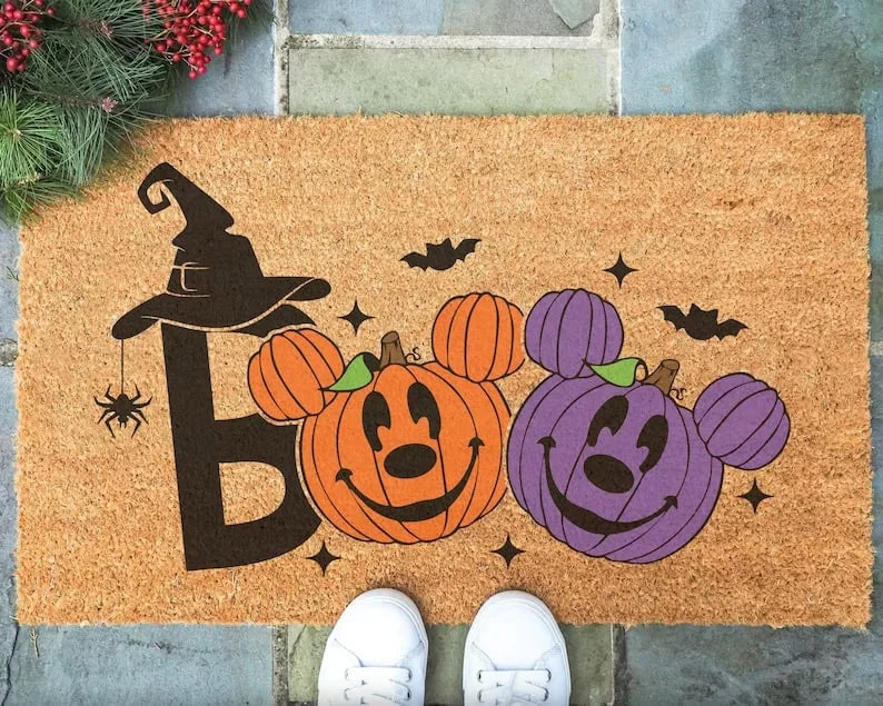 13. Alfombra divertida de Mickey Mouse para Halloween