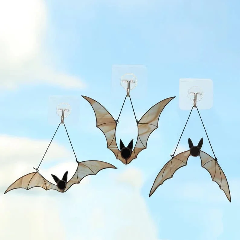 12. Vitrales de cristal con murciélago de Halloween