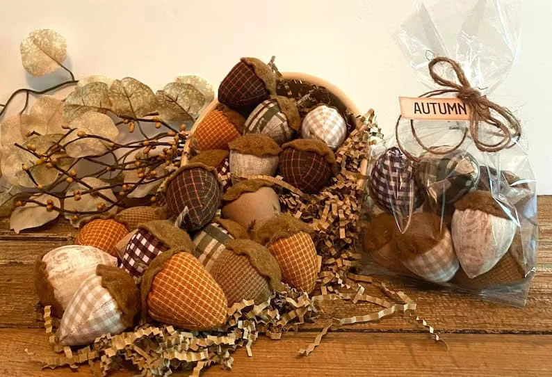 8. Thanksgiving Decor from Acorns