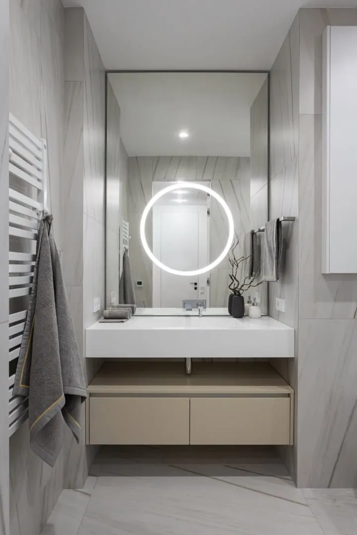 水彩暖气片与可调光灯细节