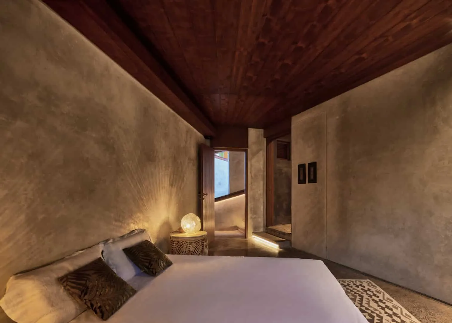 The LOOP by Alexis Dornier: Sculptural Residential Home in Bali