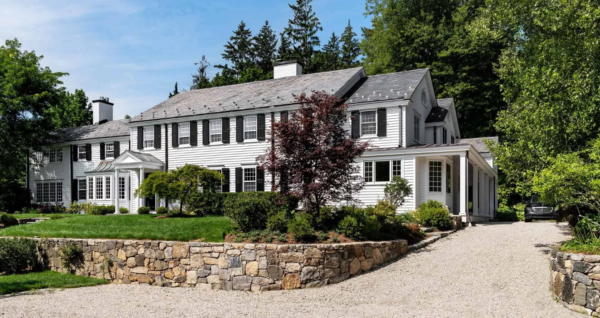 10. Traditional Facade, New York