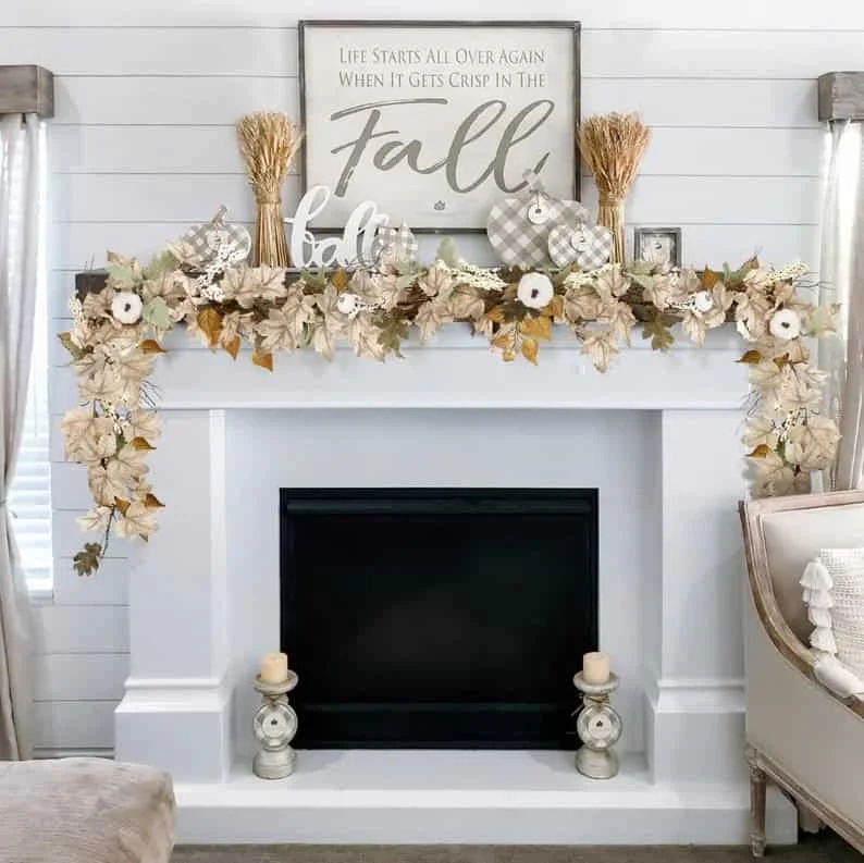 12. Thanksgiving Decorations