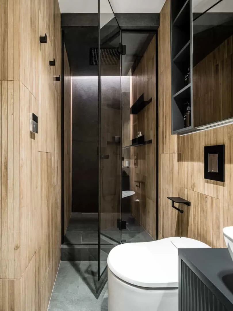 从阳台门槛看客厅