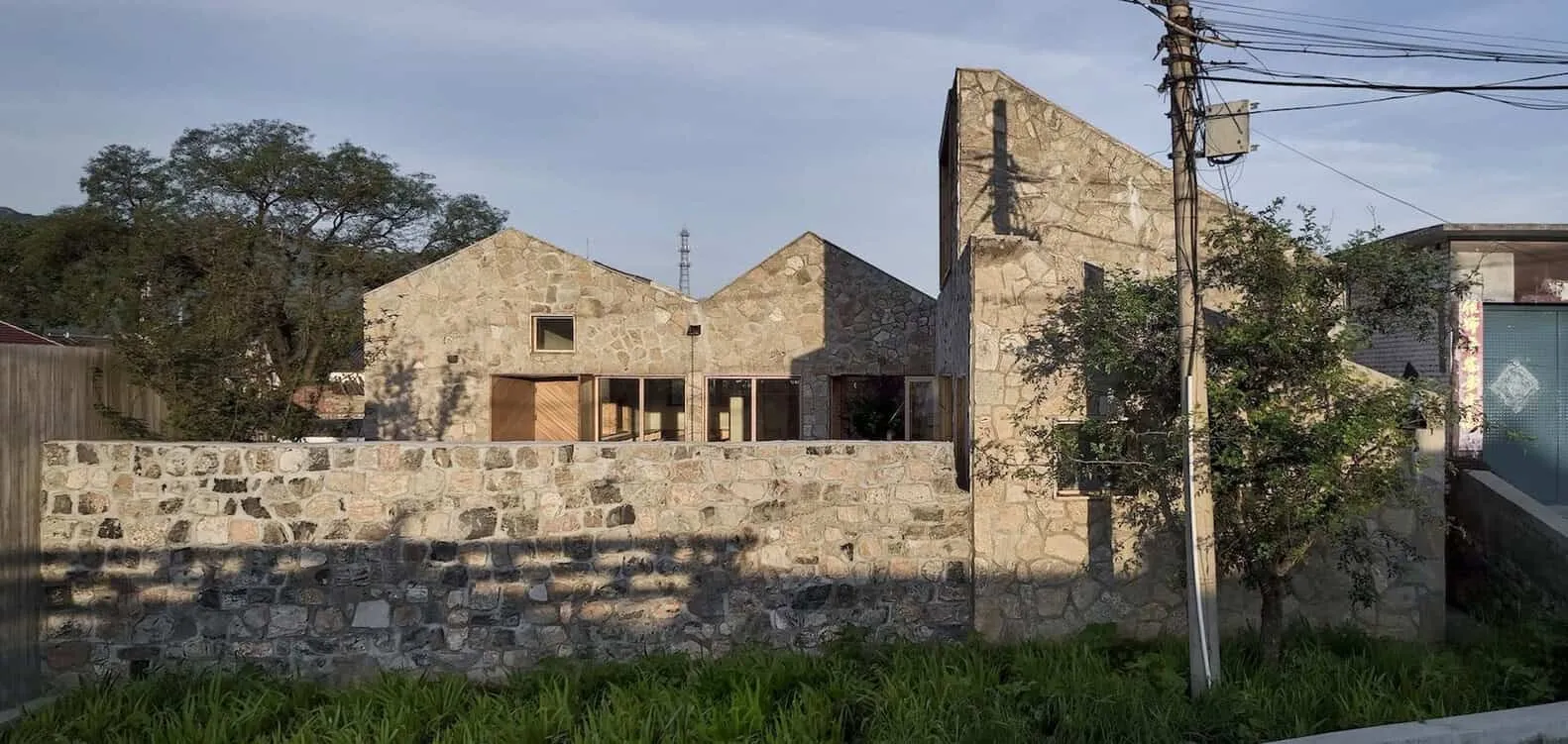 House with Folding Roof in Courtyard by MAT Office in Beijing, China