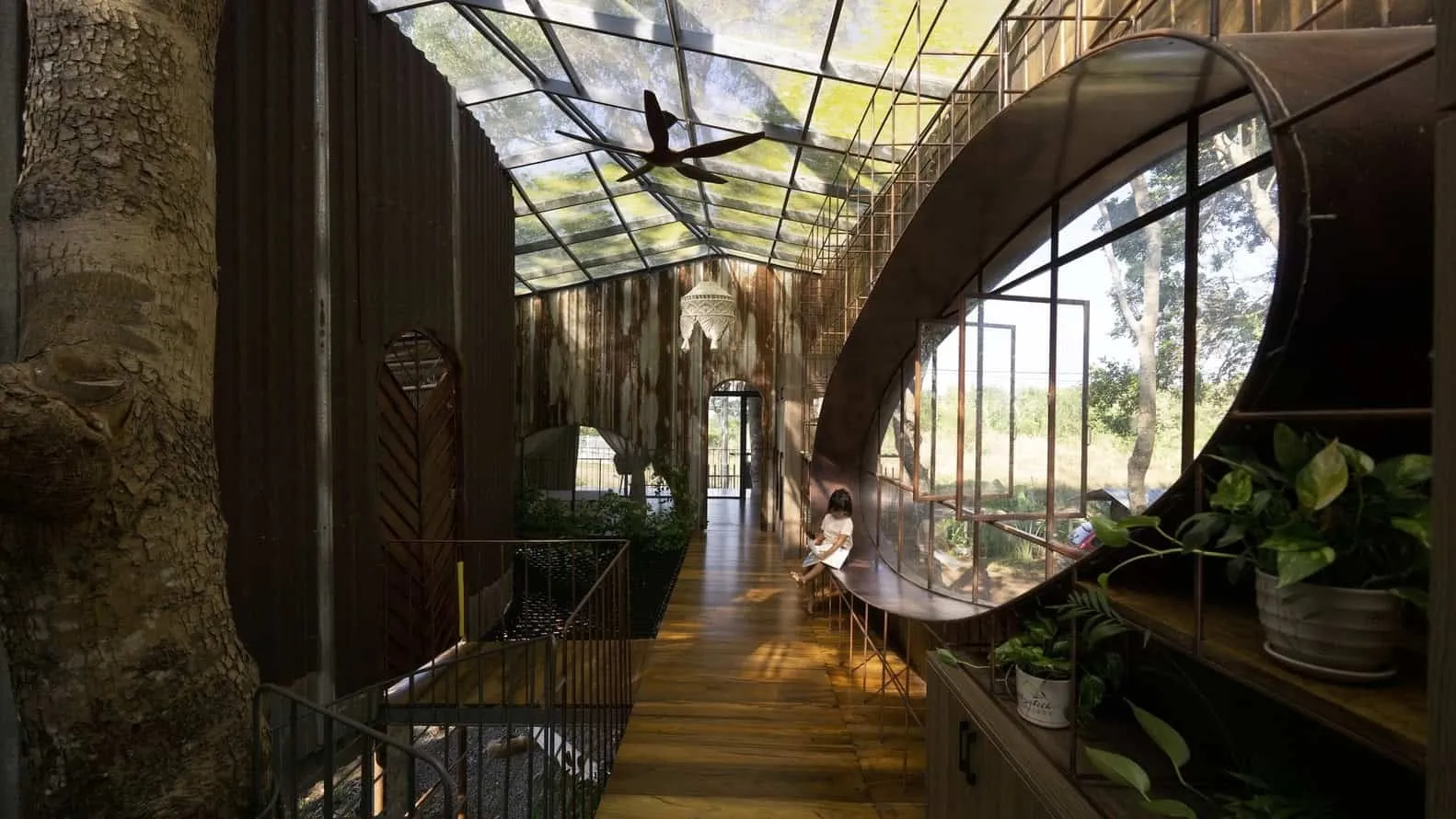 Rustic Lake House H2: A Sustainable Retreat Inspired by Childhood Memories