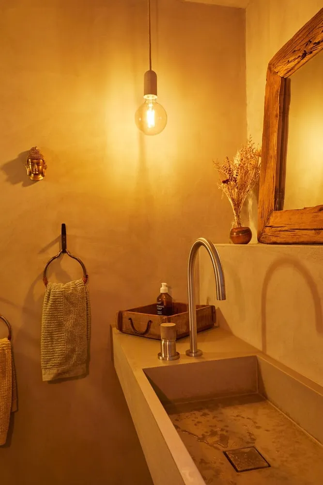 Residential Barn by BE Architektur GmbH: Modern Vernacular in Zurich