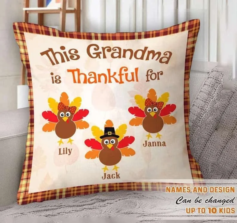 15. Almohada personalizada de abuela para Acción de Gracias