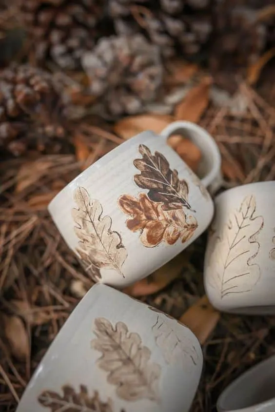 Donnez vie à votre cuisine avec des tasses d'automne