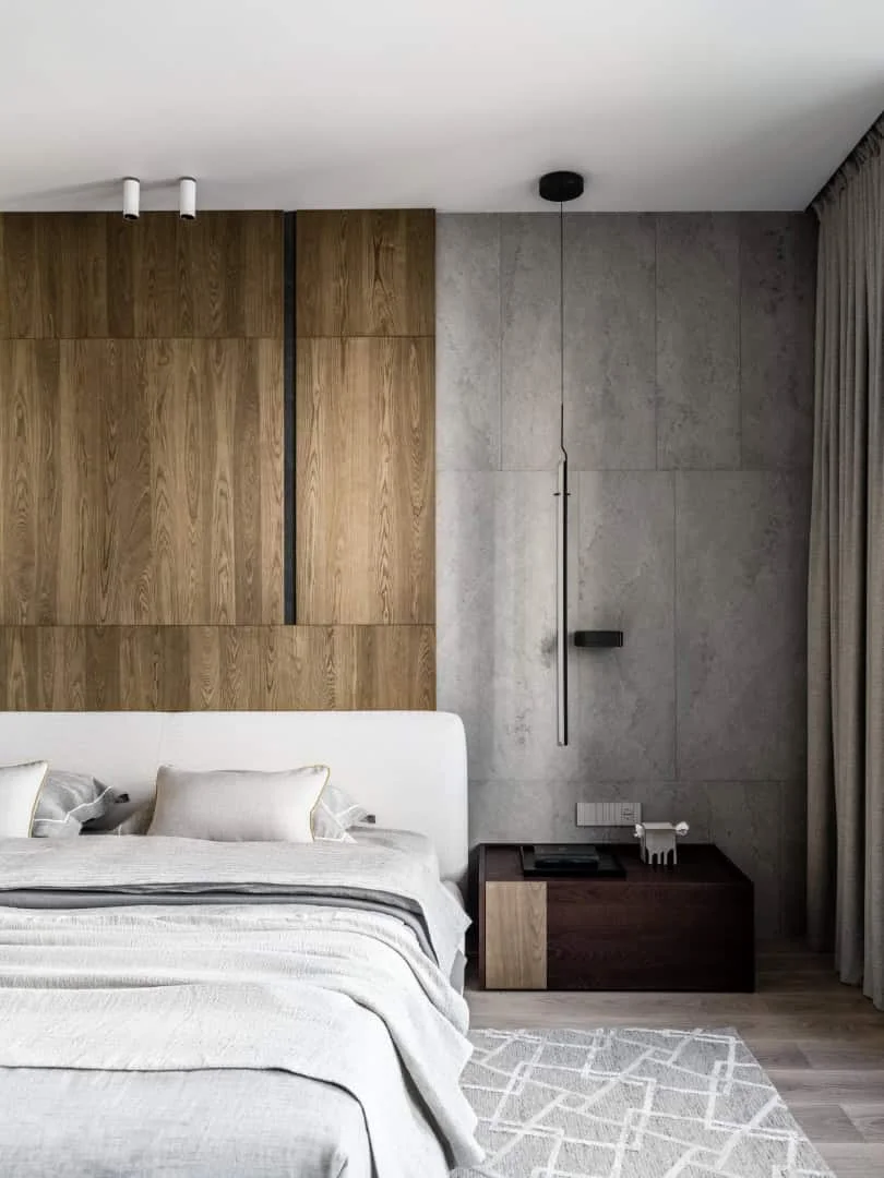 客用浴室配有深色Italon瓷砖