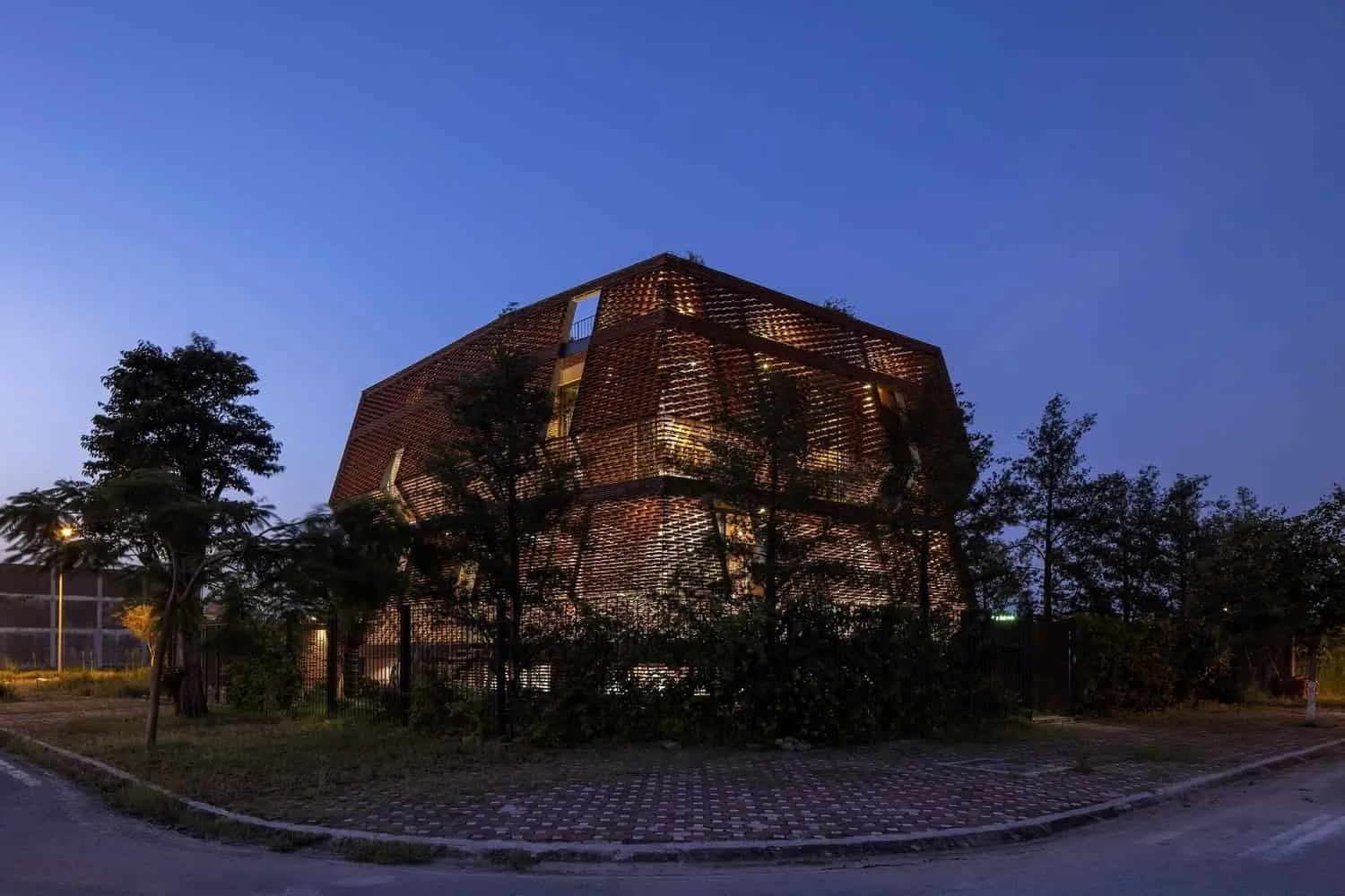 Nest House by H&P Architects in Fu Lu, Vietnam