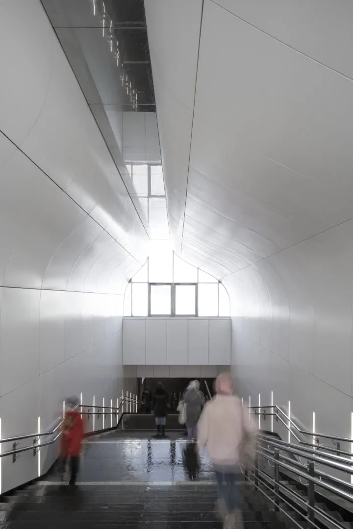 克伦诺夫斯基大道站：灵感源自俄罗斯遗产的现代地铁