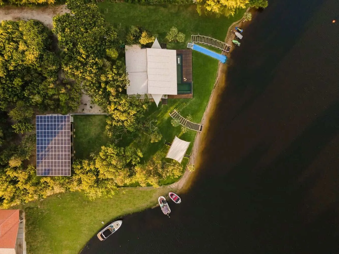 巴西卡米拉·穆劳建筑事务所的拉瓜之家 巴西卡米拉·穆劳建筑事务所的拉瓜之家