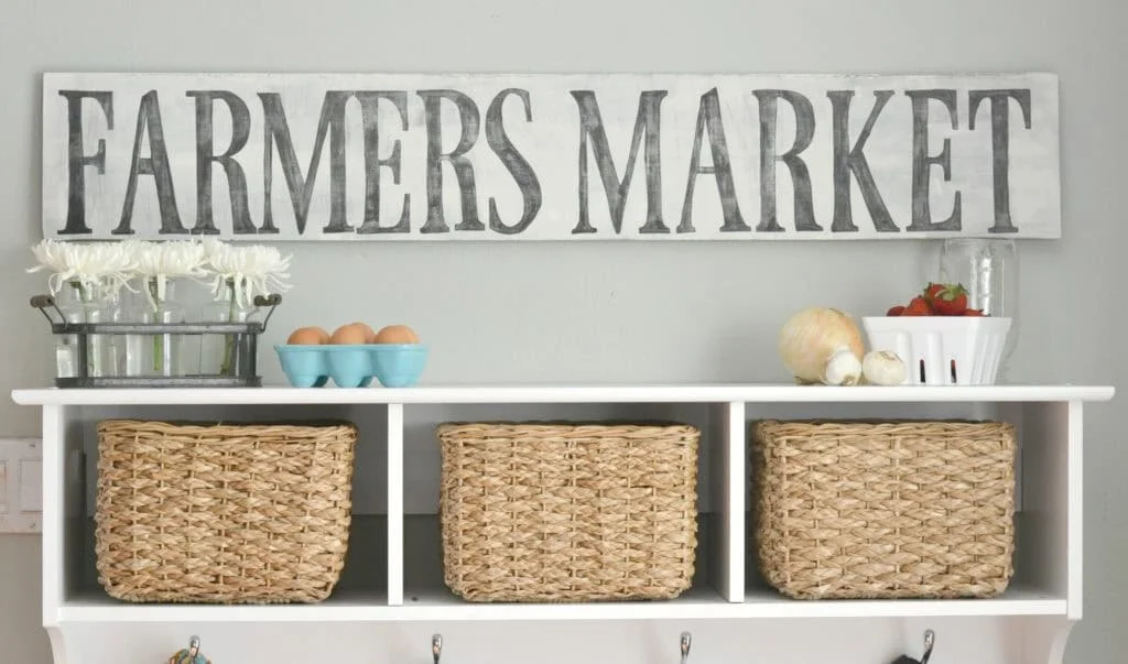 4. DIY Rustic Farmhouse Sign