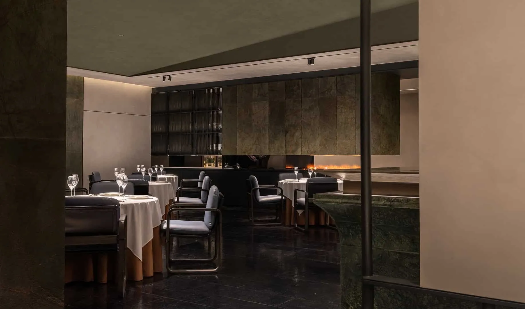 北京LDH Architects的Mo Jasmine