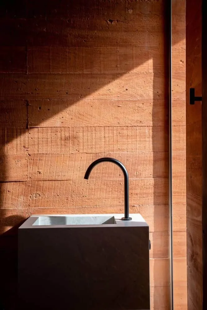 TETRO Arquitetura设计的咖啡屋住宅：对巴西塞拉多与咖啡的诗意致敬