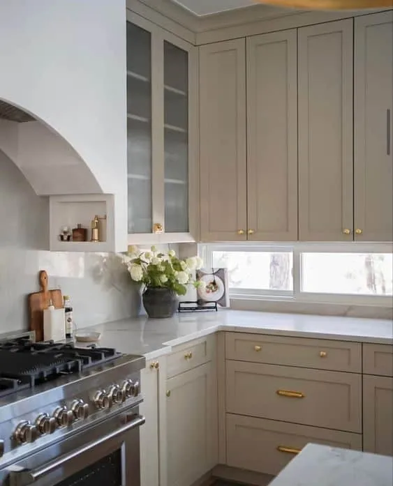 用米色橱柜为您的厨房增添甜蜜氛围