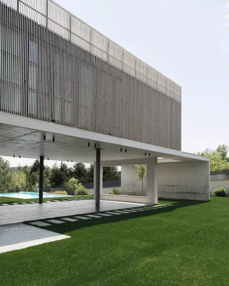 Timm在第比利斯、格鲁吉亚的树屋住宅