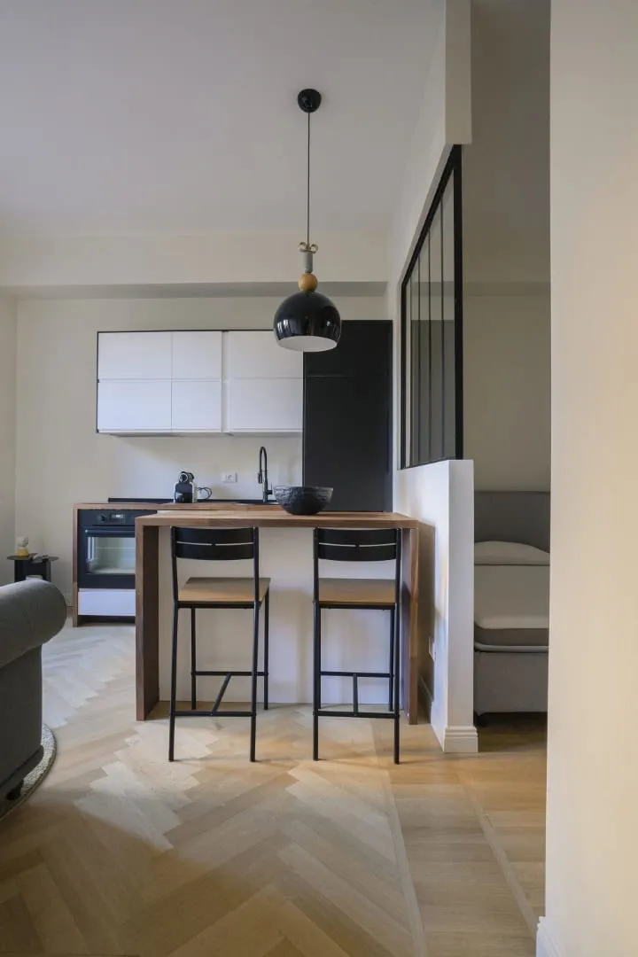 米兰独家公寓由Anice Architettura设计：复古优雅与现代生活方式的融合