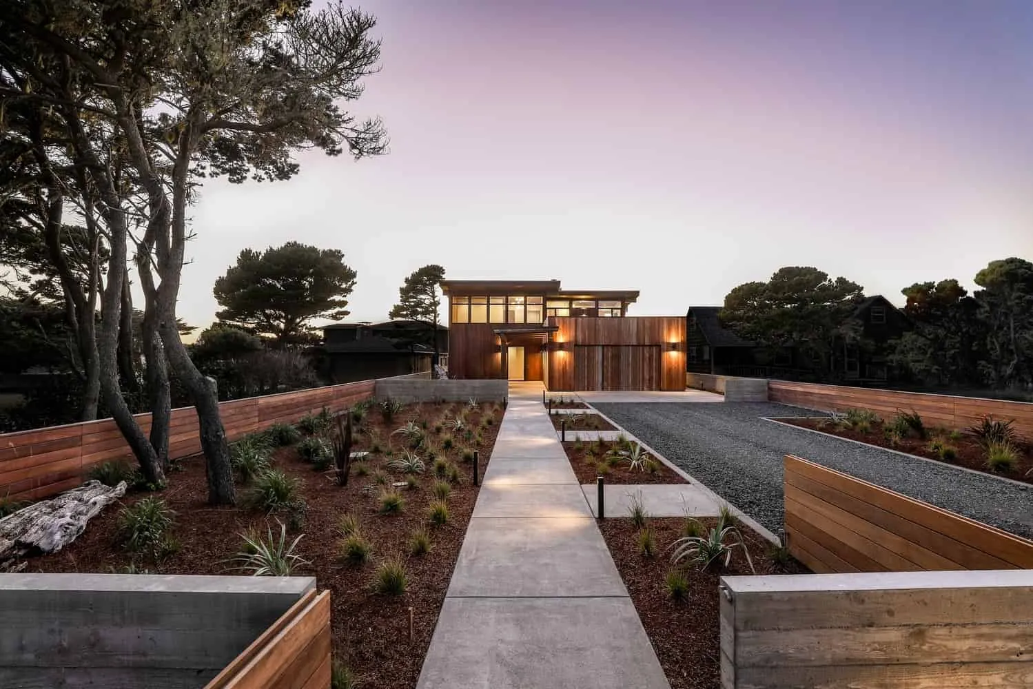 Beach House Face Rock by Giulietti Schouten Weber Architects in Bandon, Oregon Beach House Face Rock by Giulietti Schouten Weber Architects in Bandon, Oregon