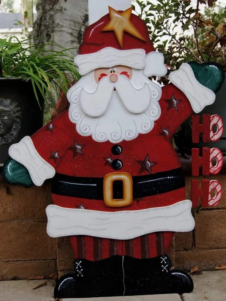 12. Santa con Ho-Ho-Ho para patio