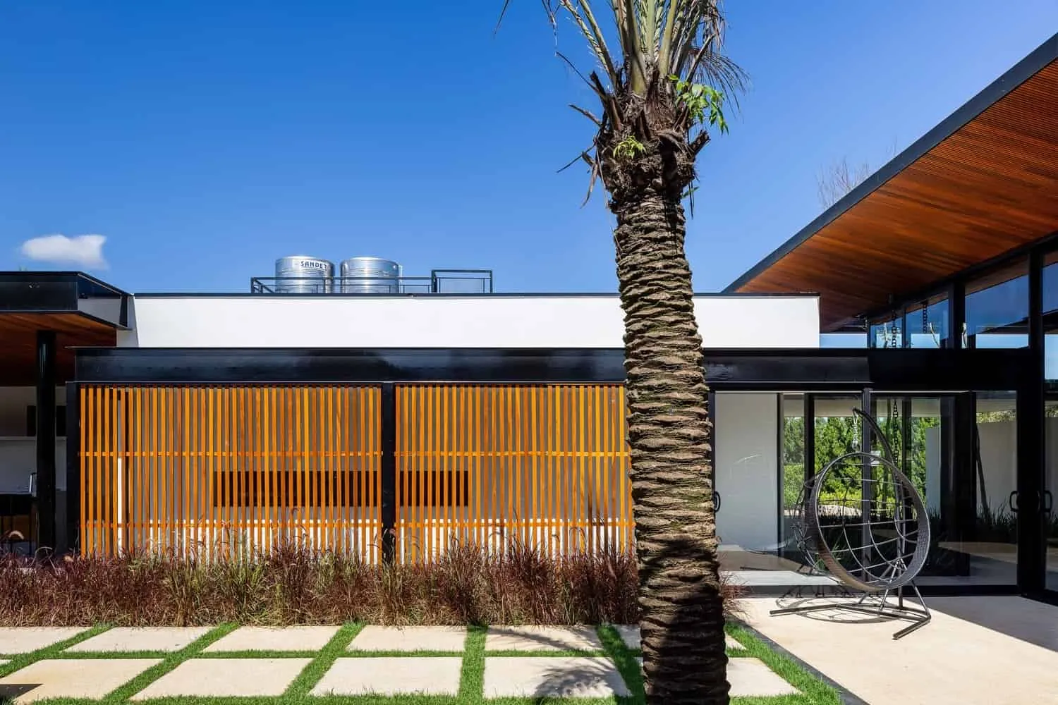 Terrace House by Taguá Arquitetura in Brazil Terrace House by Taguá Arquitetura in Brazil