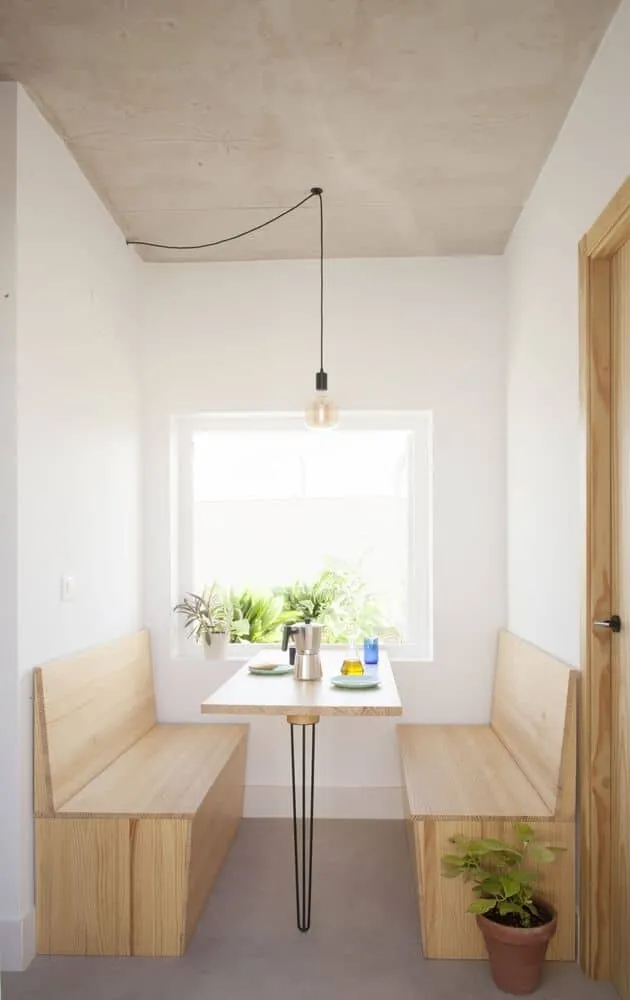 AFAB设计的猫狗家庭住宅，位于西班牙巴塞罗那