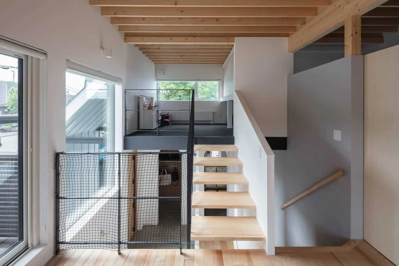 7. Modern Kids, Sapporo