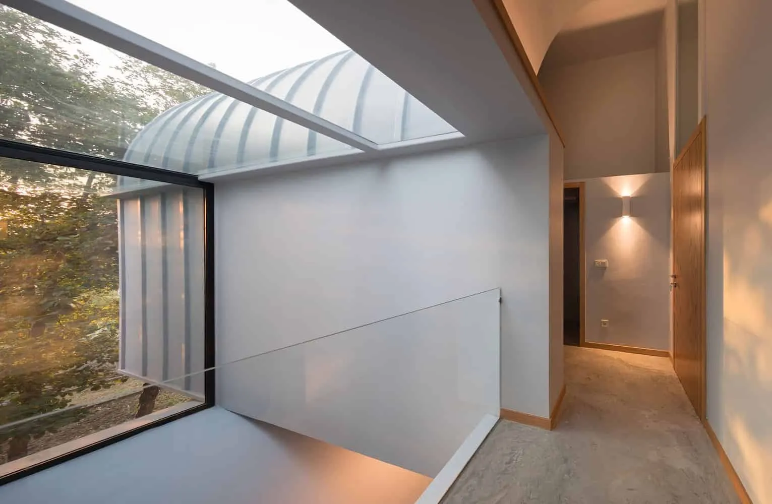 KRDS设计的海角瓦楞别墅在伊朗努尔