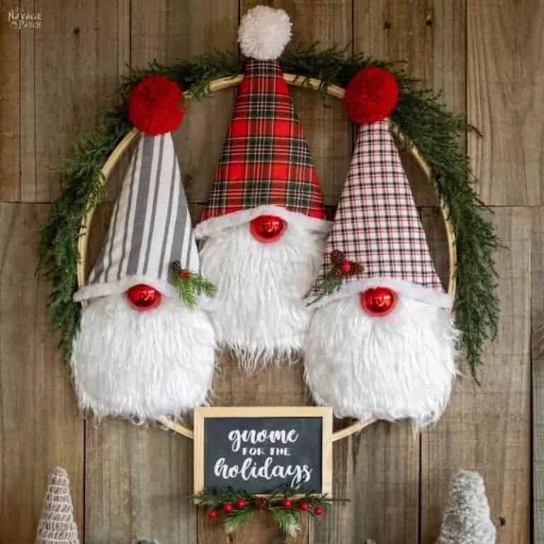 10. GUIRNALDA CON DUENDE DE TIENDA