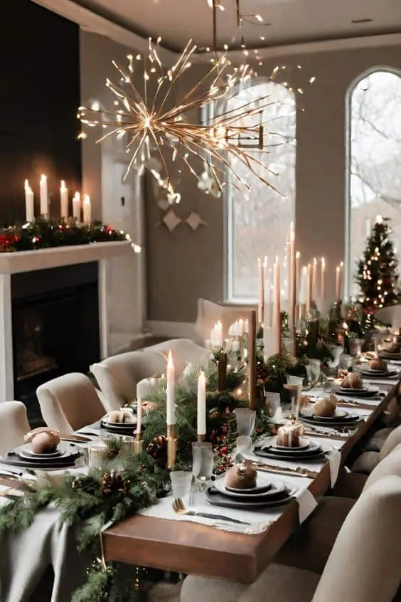 Stellar Table Setting for Christmas Dinner to Light Up Your Night
