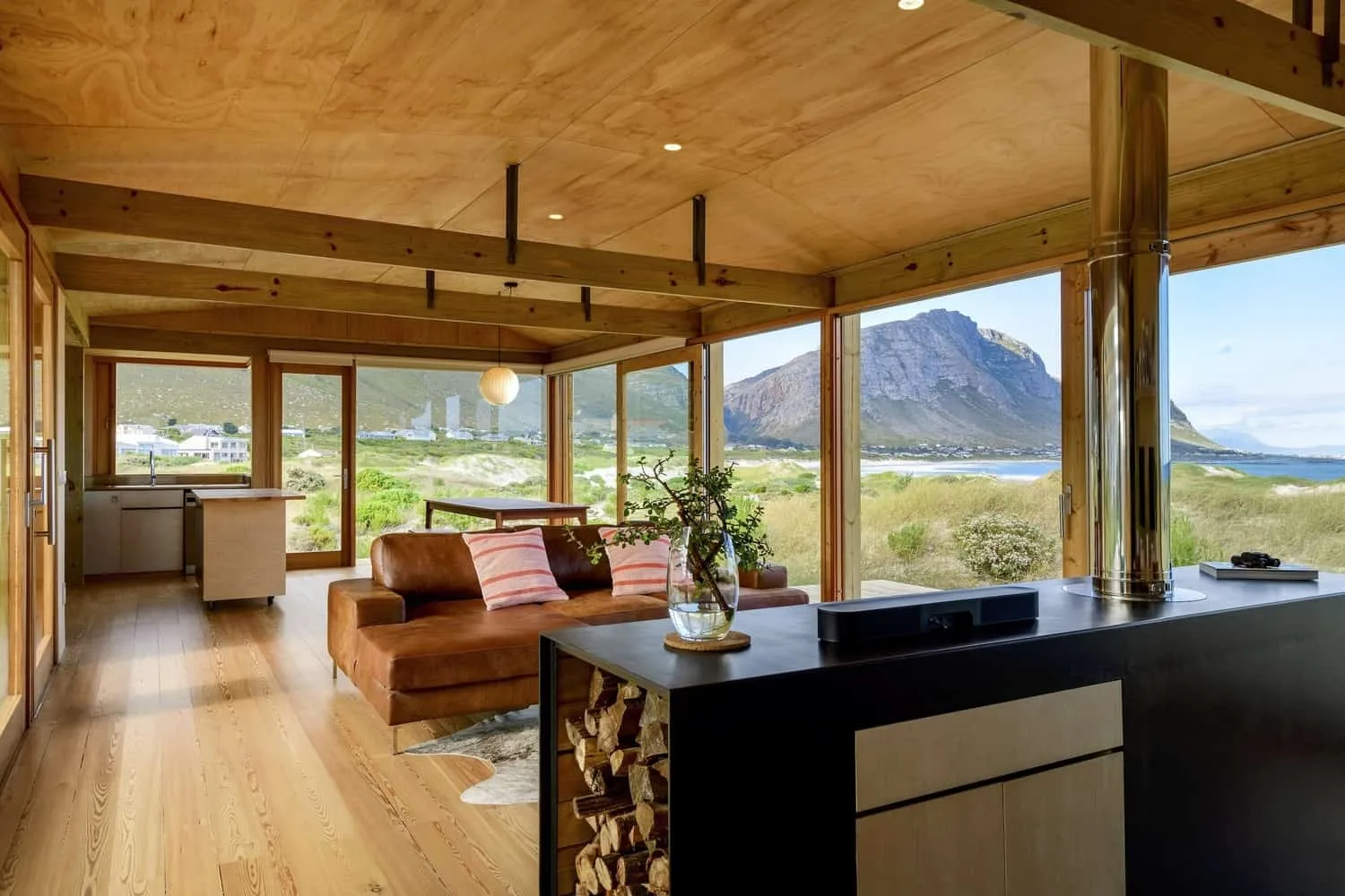 KLG Architects设计的贝蒂湾沙丘别墅,南非 KLG Architects设计的贝蒂湾沙丘别墅,南非