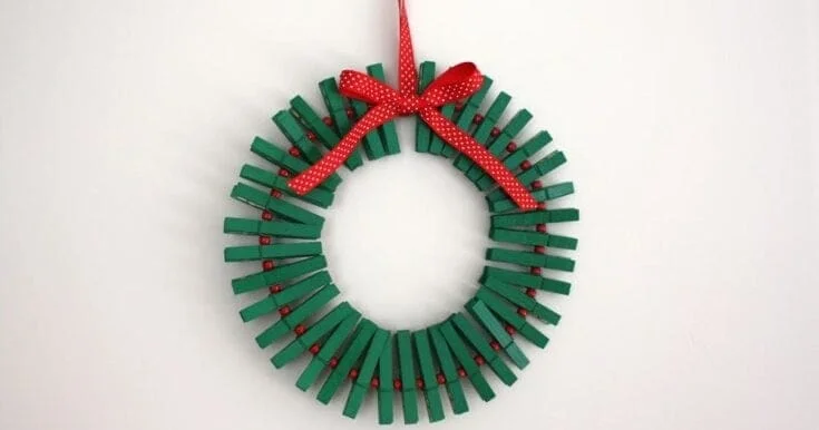 14. GUIRNALDA DE MATERIALES DE PAPEL