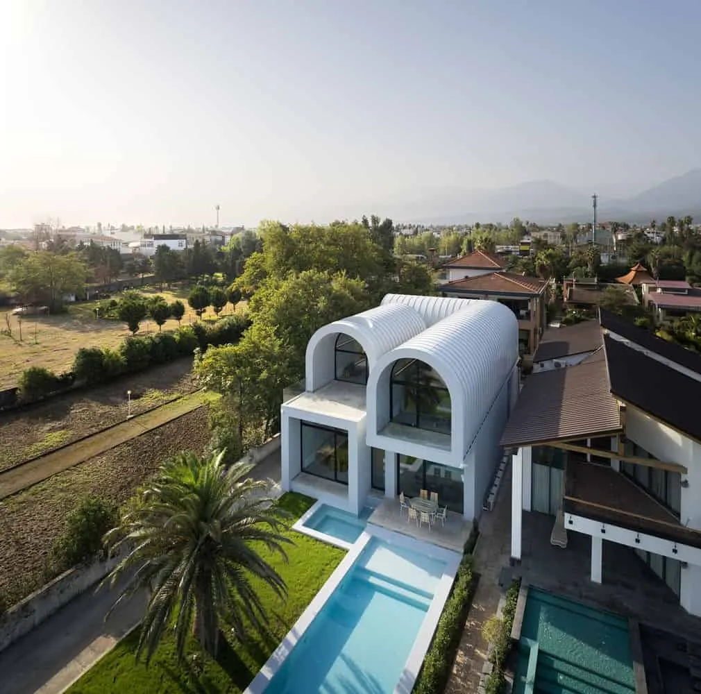 KRDS设计的海角瓦楞别墅在伊朗努尔