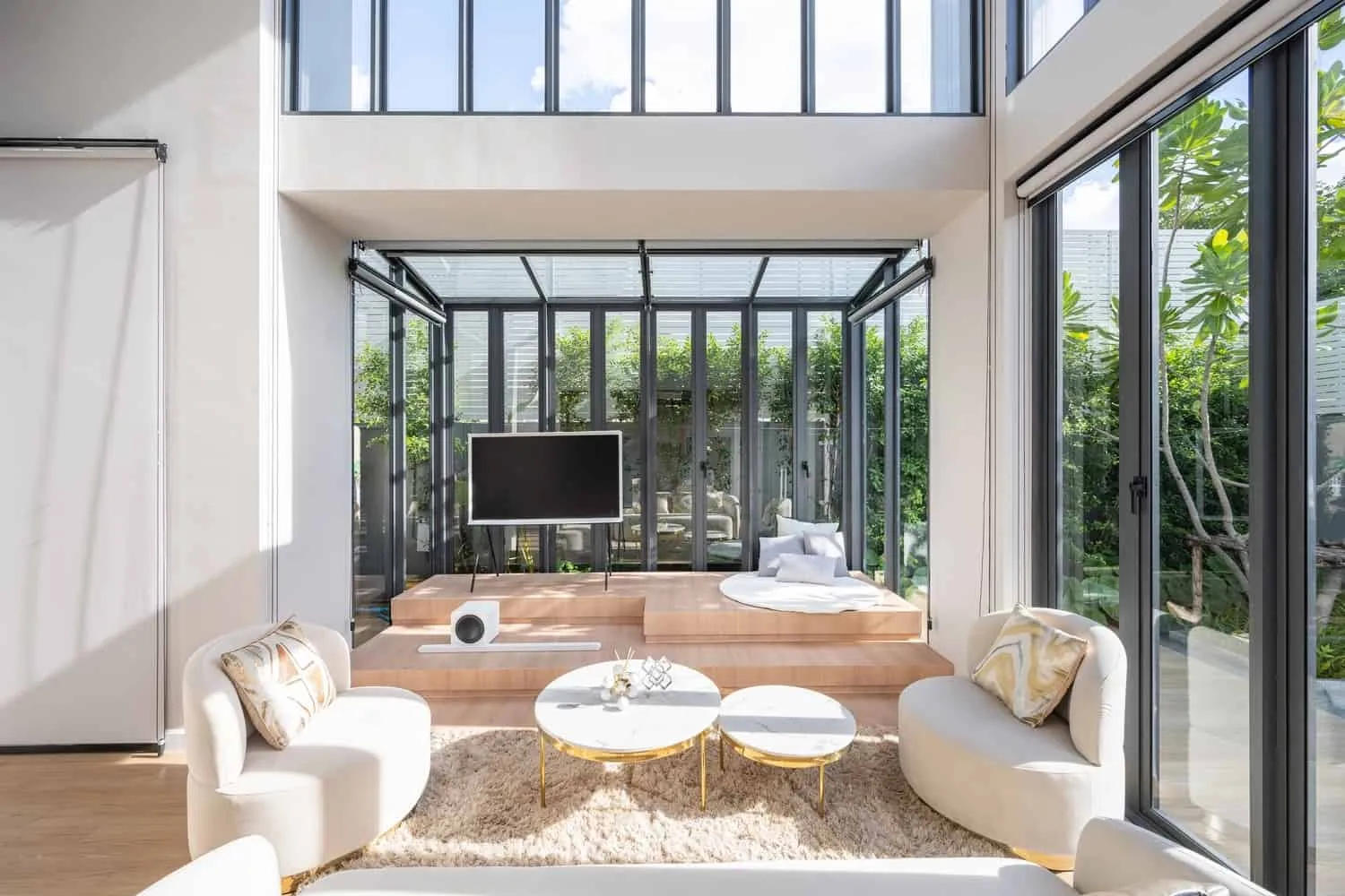 ALIVE Residence 由 Sa Ta Na Architects 设计,曼谷,泰国