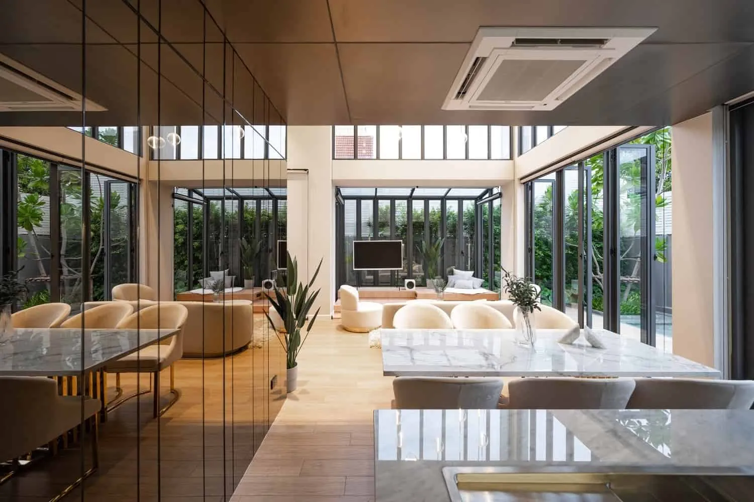 ALIVE Residence 由 Sa Ta Na Architects 设计,曼谷,泰国