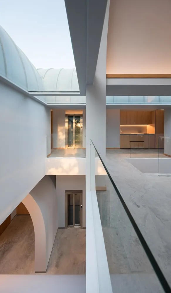 KRDS设计的海角瓦楞别墅在伊朗努尔